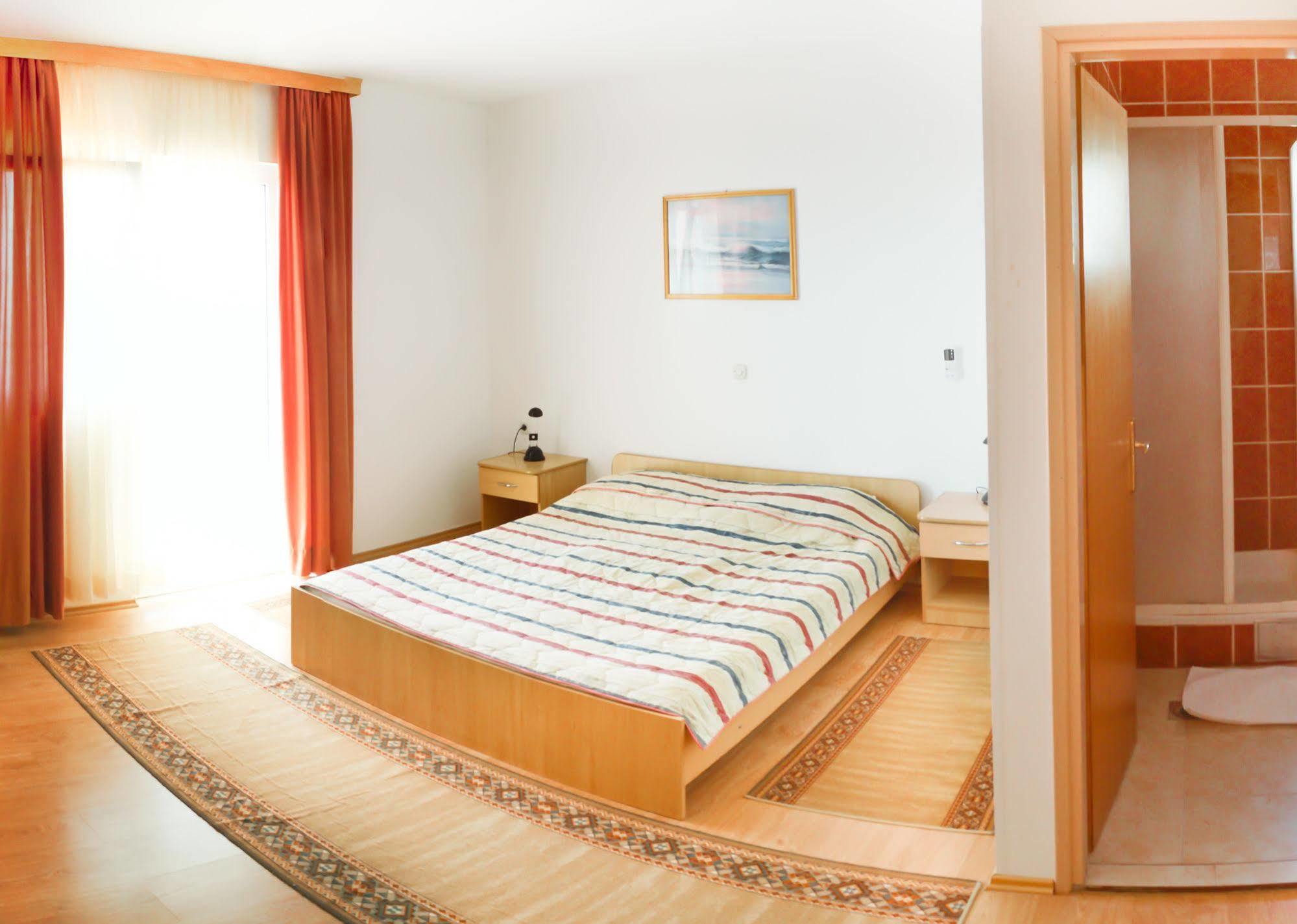 Hotel Tony Pag Town Dış mekan fotoğraf