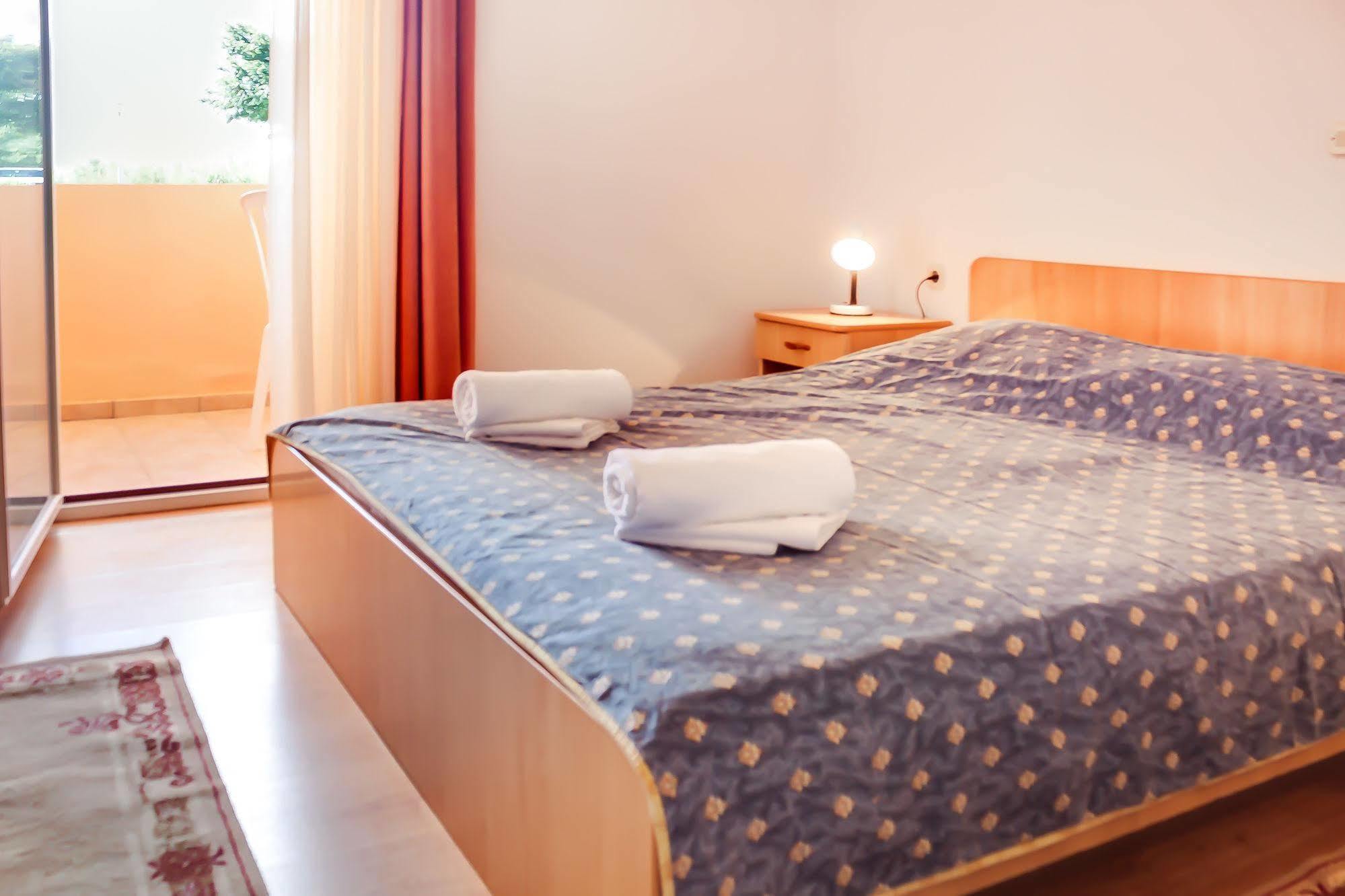 Hotel Tony Pag Town Dış mekan fotoğraf